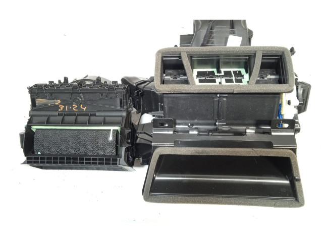 Блок управления климат-контролем 5Q1820353L Volkswagen Caddy