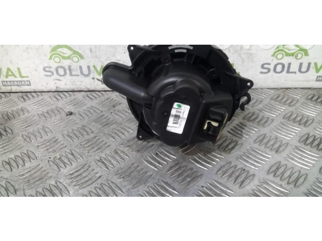 Вентилятор печки    NT   Dacia Sandero