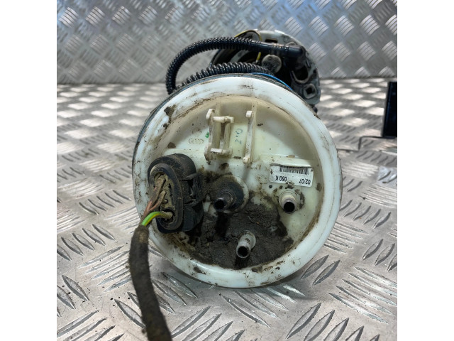 Vstřikovací čerpadlo 8E0919050K Audi A4 S4 B7 8E 8H pro naftový motor 2.0