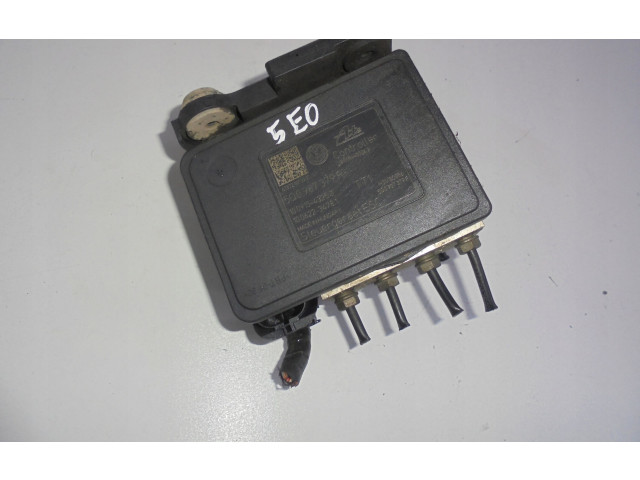 Jednotka ABS 5Q0907379R Skoda Octavia Mk3 (5E) 2013