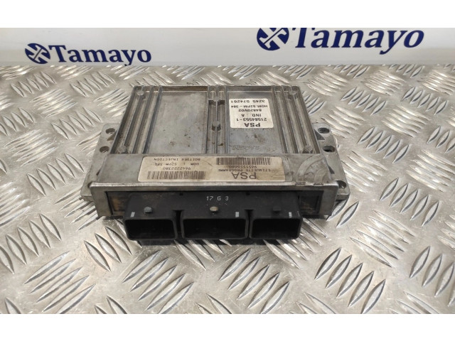 Блок управления двигателем ECU 9651556680, 215845531   Citroen C2