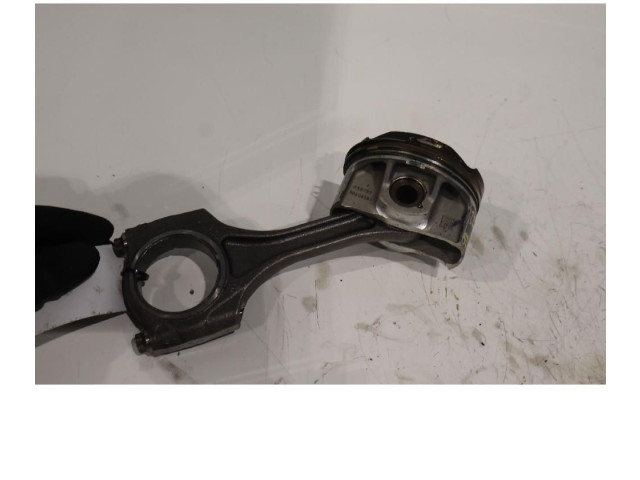 Поршень с шатуном 670053477 5964-02 Alfa Romeo Stelvio