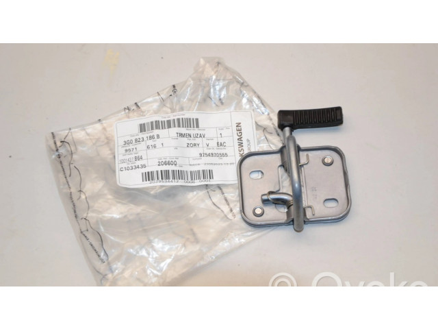 Ручка капота