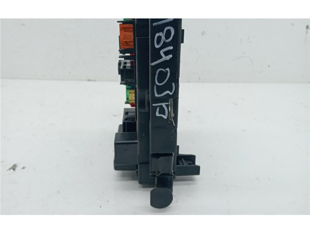 Блок предохранителей 9650664080, 0090012 Peugeot 406