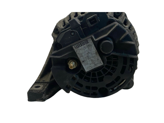 Генератор 30667894, 0124525060 Volvo XC90