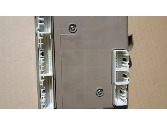 Pojistková skříňka 82201XC20A Subaru Ascent 2019