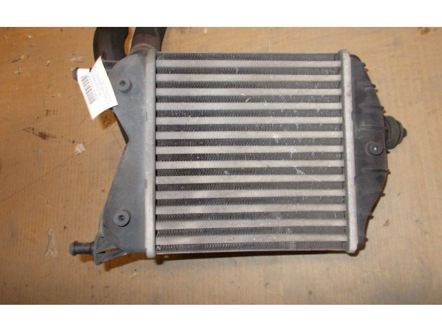 Интеркулер 46836770, 46836770 Fiat Idea