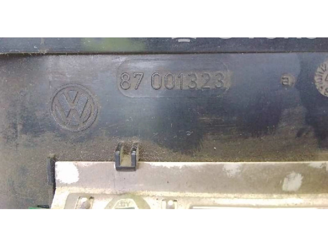 Přístrojová deska Volkswagen Caddy 1995 87001323