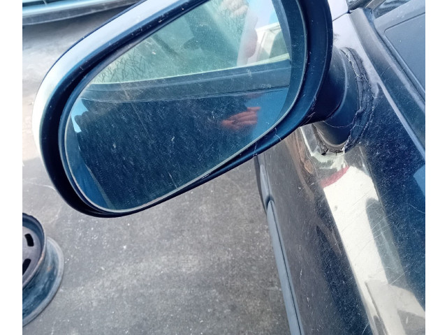 Зеркало электрическое Mitsubishi Carisma 1996 - 1999 года