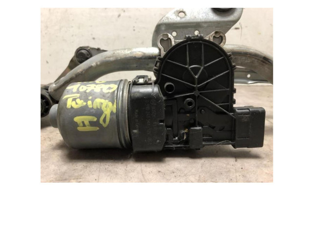 Двигатель стеклоочистителей Renault Twingo II 2007 - 2014 года 7701064031, 7701064031