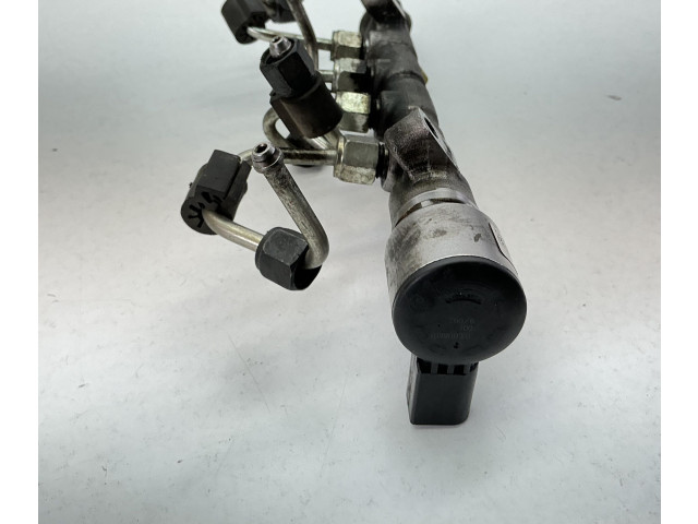 Vstřikovací lišta 04L130093, 04L130093 Volkswagen Transporter - Caravelle T6