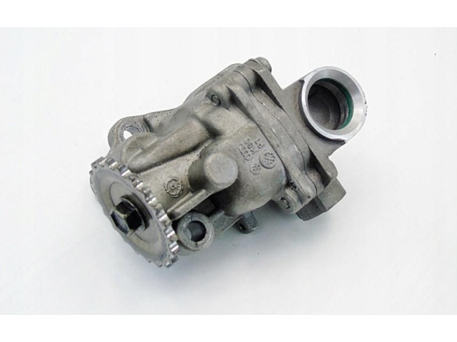 Масляный насос   045115105C  Skoda Fabia Mk3 (NJ) 