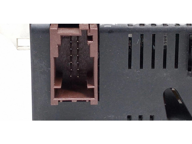 Дисплей 9664844280 Renault Clio I