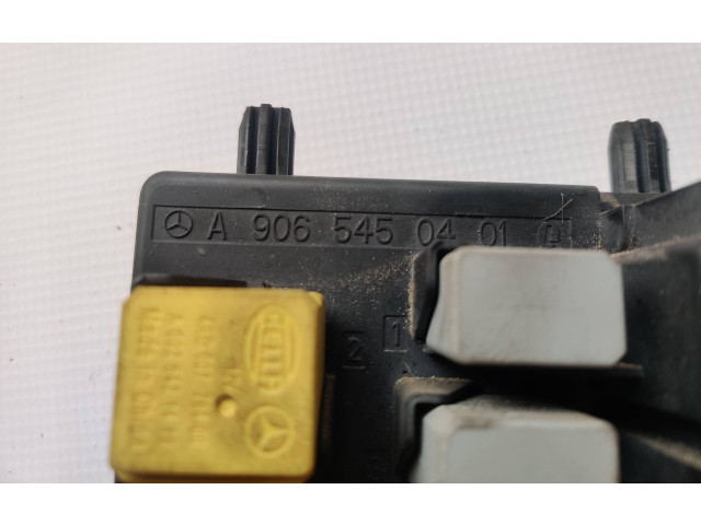 Блок предохранителей A9065450401 Volkswagen Crafter