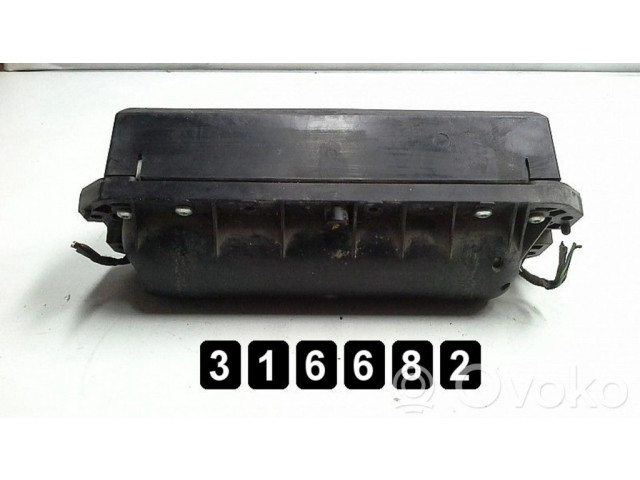 Подушка безопасности пассажира 30352716D Jeep Cherokee
