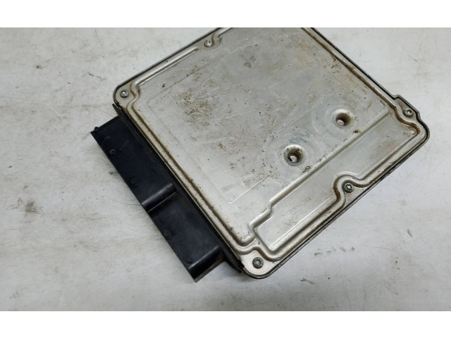 Řídící jednotka P05187449AB   Dodge Caliber 2012