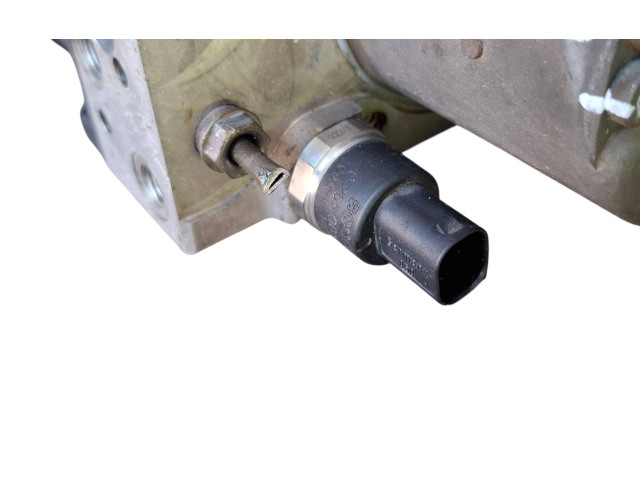 Zpětné zrcátko BMW 5 E39 2001 6757595, 182267