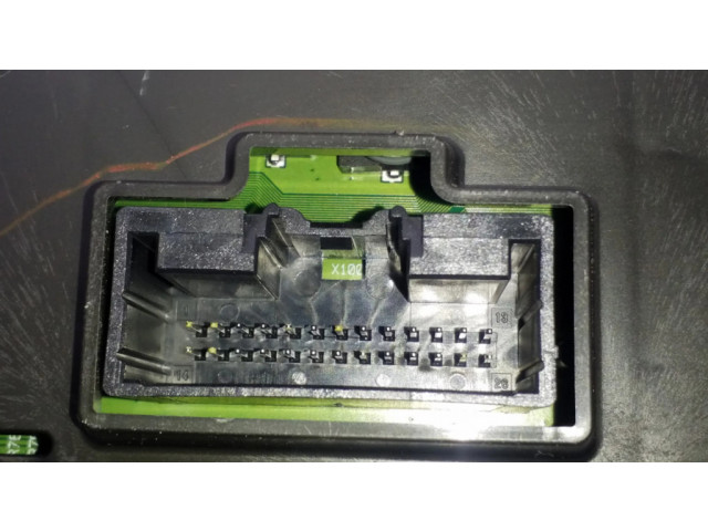 Přístrojová deska Ford Fusion II 2013 DS7T10849EJ, A2C86859000