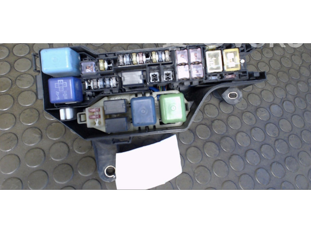 Блок предохранителей     Lexus IS 200-300    