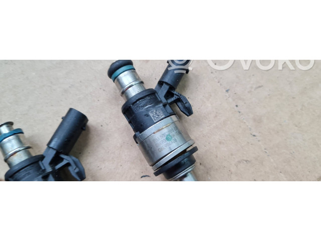 Форсунка 06K906036M, 06L90606    Audi Q5 SQ5  DJY DJYA 