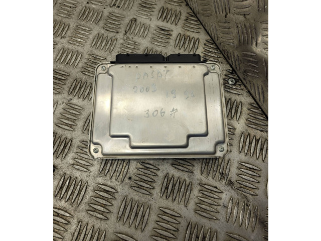 Блок управления двигателя 038906019KF, 1039S01935   Volkswagen PASSAT B5.5