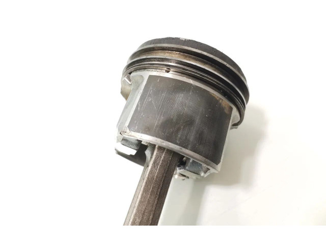 Píst Jaguar S-Type AJ25