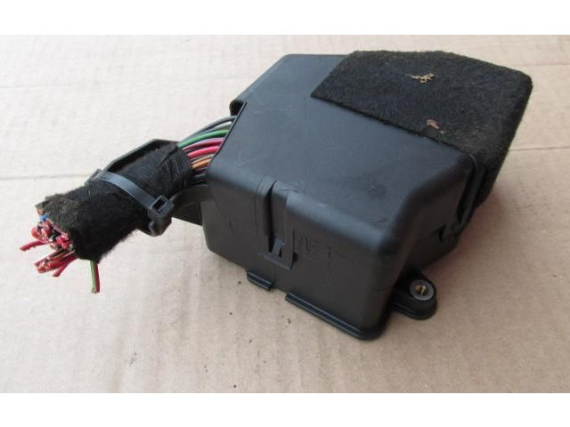   Pojistková skříňka    Audi A8 S8 D3 4E 2006