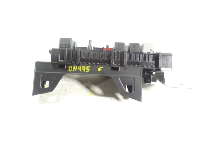 Pojistková skříňka Řídící jednotka BSM A2049004203, 016706581A Mercedes-Benz GLK (X204) 2012