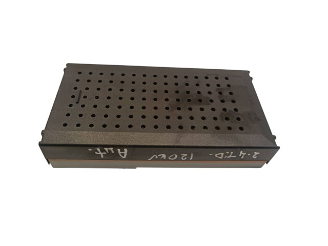 Блок предохранителей 8688383, 8645716 Volvo S60