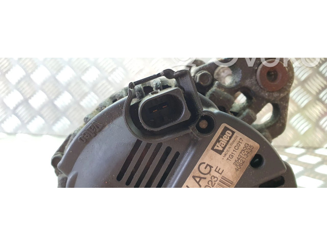 Генератор 06F903023E Volkswagen Caddy