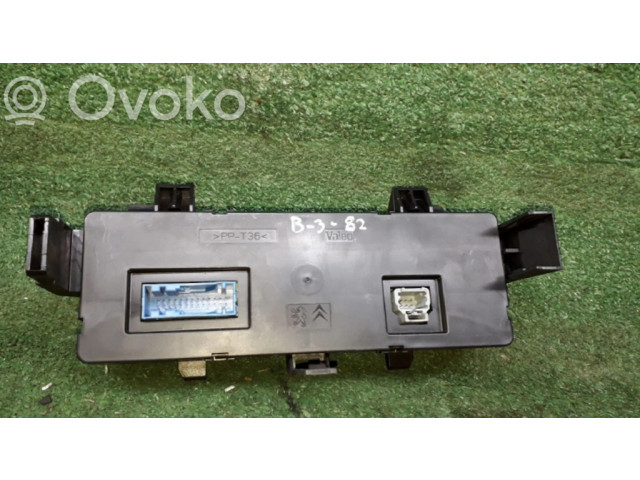 Блок управления климат-контролем    Citroen C2