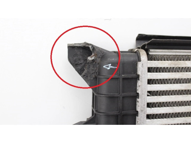 Интеркулер  1K0145803H   Volkswagen Caddy 