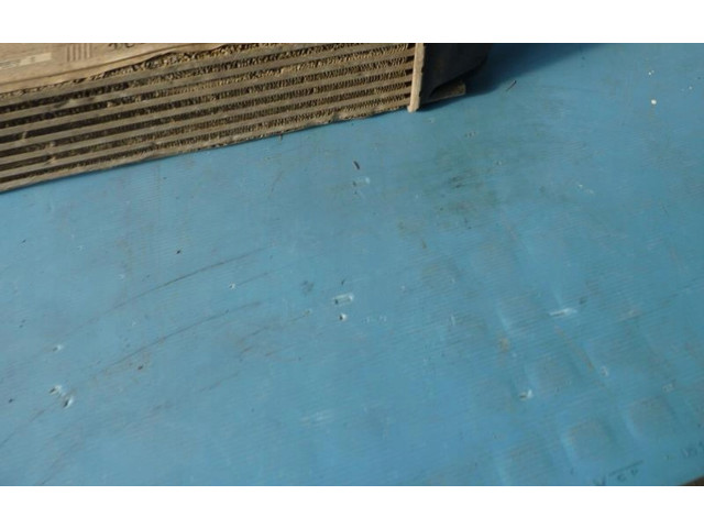 Интеркулер  8200880552b   Dacia Duster 