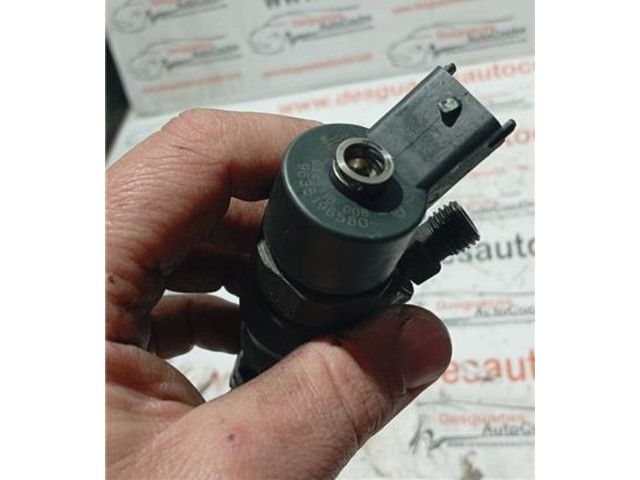 Форсунка 9635196580 Peugeot 406