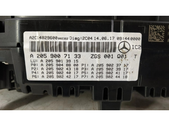 Přístrojová deska Mercedes-Benz GLC X253 C253 2017 2059007133, 2539000306