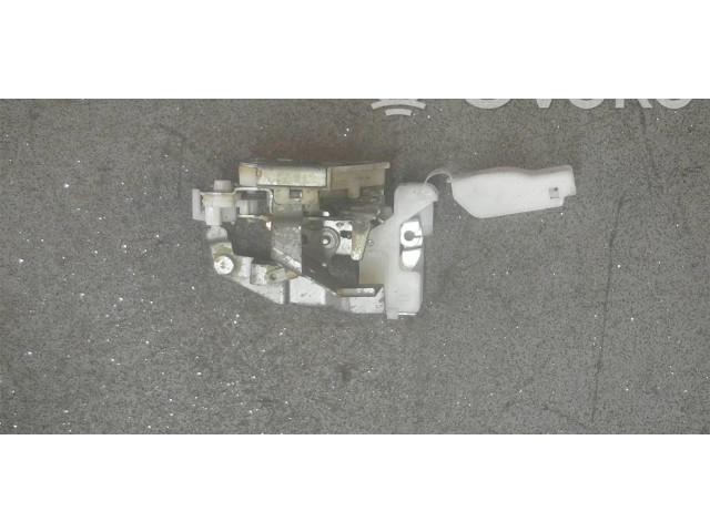 Zámek zadních dveří    Toyota Aygo AB10 2012