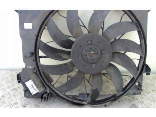 Вентилятор радиатора     A2115000993    Mercedes-Benz E W124 