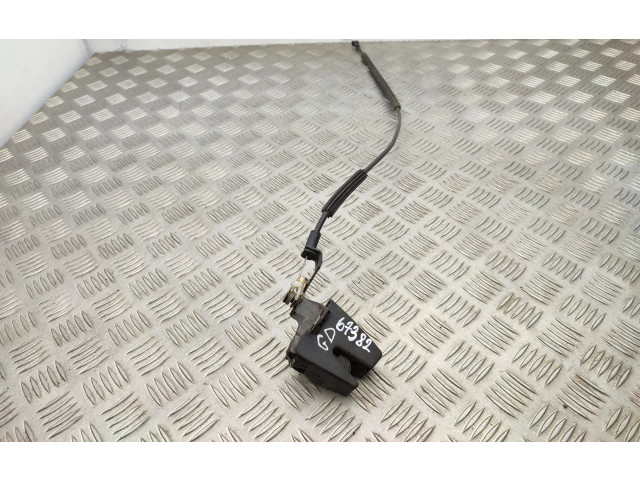 Zámek zadních dveří Volkswagen Transporter - Caravelle T5 2005