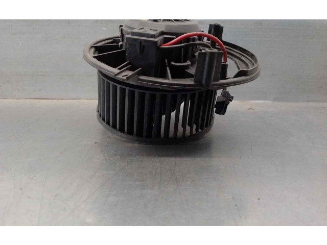 Вентилятор печки 5Q1819021E, 0130115576 Volkswagen Golf SportWagen