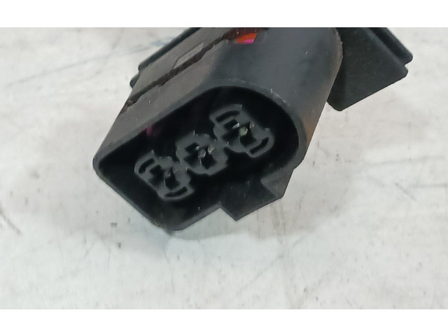 Вентилятор радиатора 1J012120 Audi A3 S3 8L