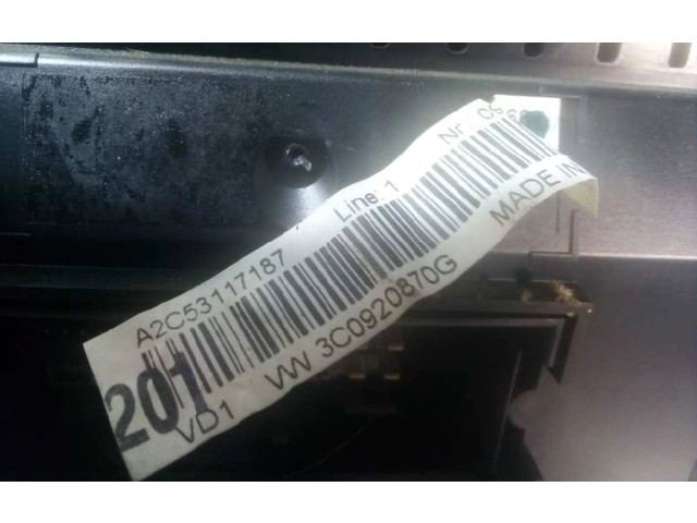 Přístrojová deska  Volkswagen Passat Alltrack 2005 3C0920870G  