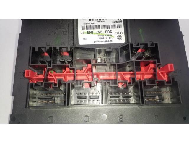 Блок комфорта 3C0937049P, F005V00599   Volkswagen Jetta V   