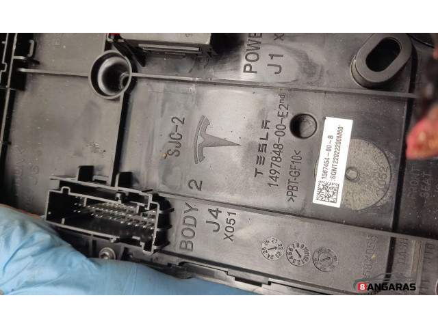 Блок комфорта 149784800 Tesla Model 3