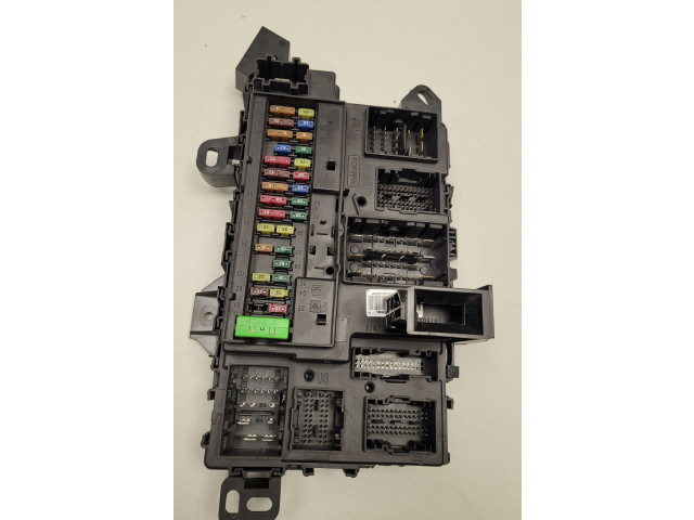 Блок предохранителей JU5T15604   Ford F150    