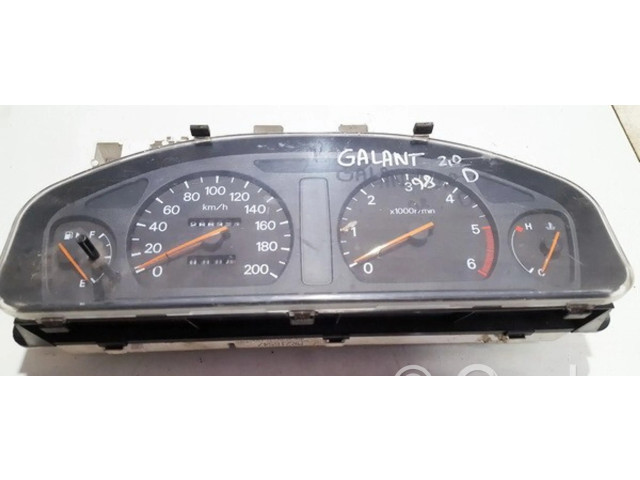 Панель приборов MR216547, 157370-6781 Mitsubishi Galant