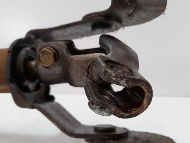 Рулевая рейка 0K30A32090A KIA Rio 2001-2005 года