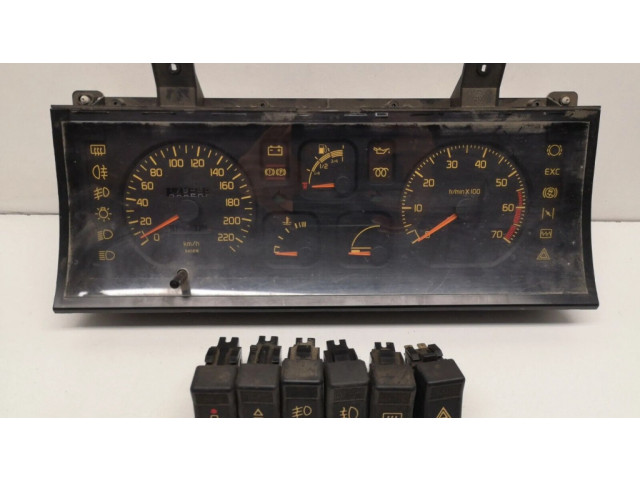 Панель приборов 7700784064   Renault 19       