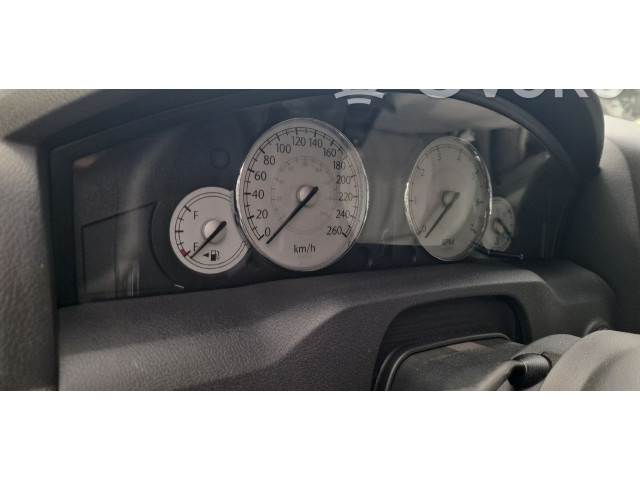 Панель приборов    Chrysler 300 - 300C       