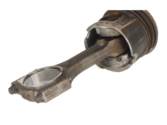 Шатун  8473776    BMW 3 F30 F35 F31  