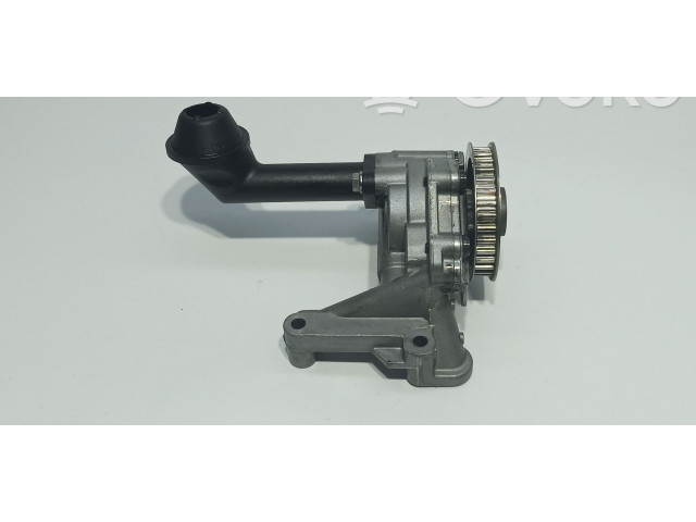 Масляный насос  CAYB 03L115105B  Audi A1 